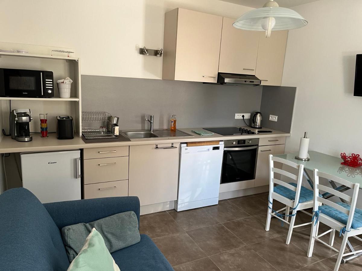 דירות הייר Aux 3 Domaines T2 Avec Terrasse מראה חיצוני תמונה