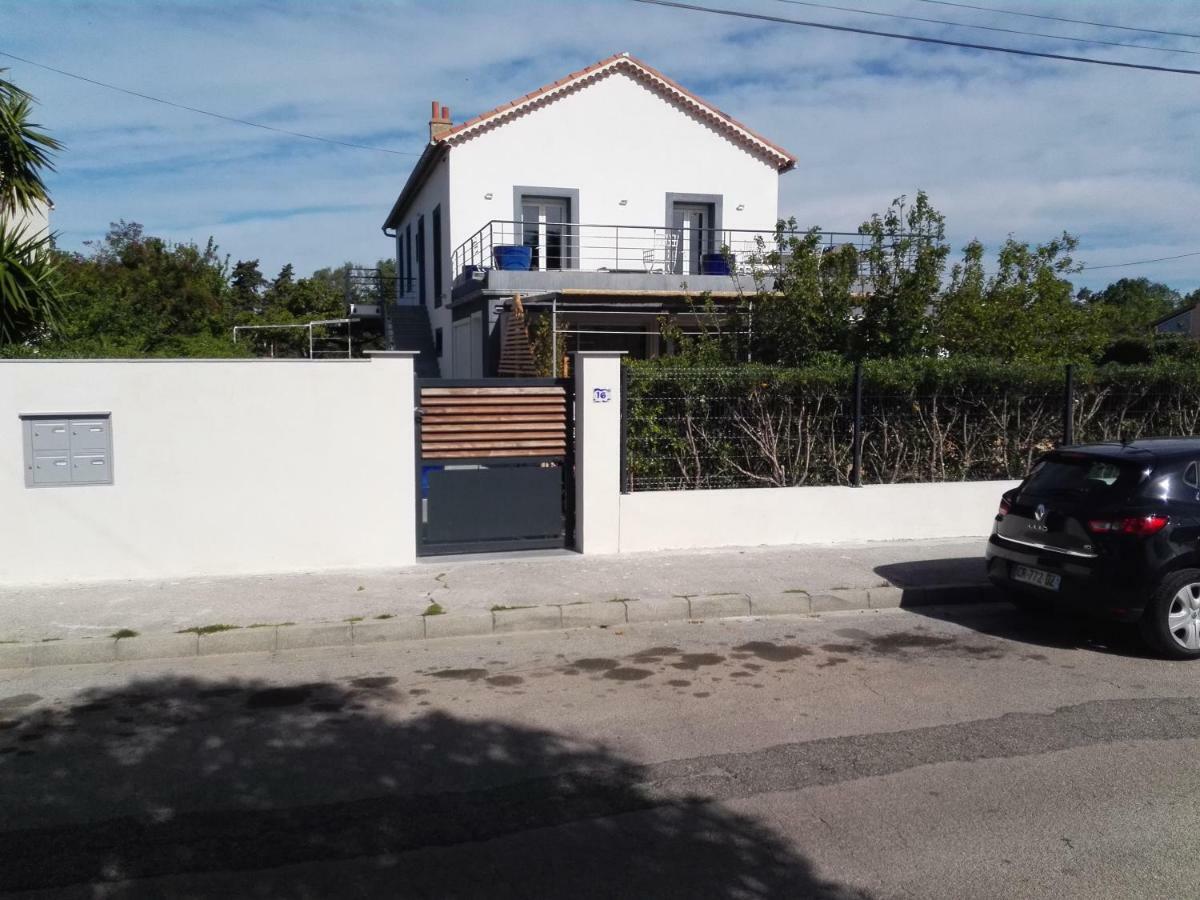 דירות הייר Aux 3 Domaines T2 Avec Terrasse מראה חיצוני תמונה